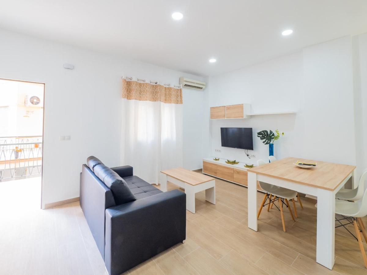 Cubo'S Urban Studio Turisbelen Малага Екстер'єр фото